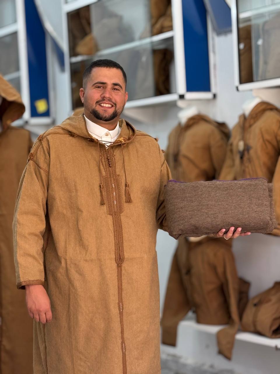 قشّابية مصنوعة  من أجود أنواع وبر الجمل الصغير