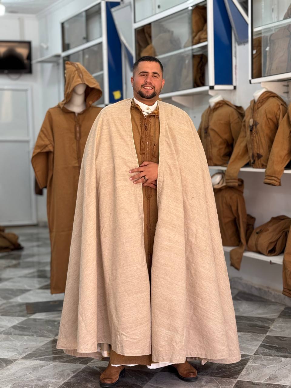 برنوس وبري صافي بمختلف الألوان