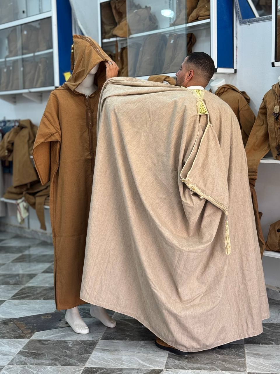 برنوس وبري صافي بمختلف الألوان