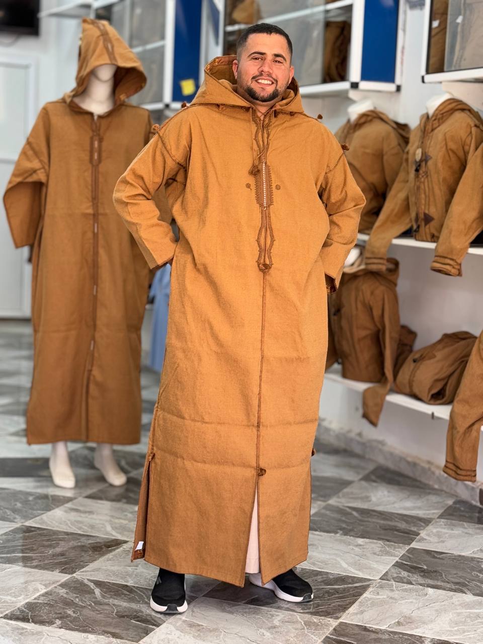 قشابية ممزوجة بين الوبر و الصوف